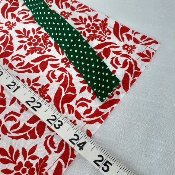 Children's Christmas Apron 100% Cotton Embroidered by Kay Dee Designs - Picture 9 of 12